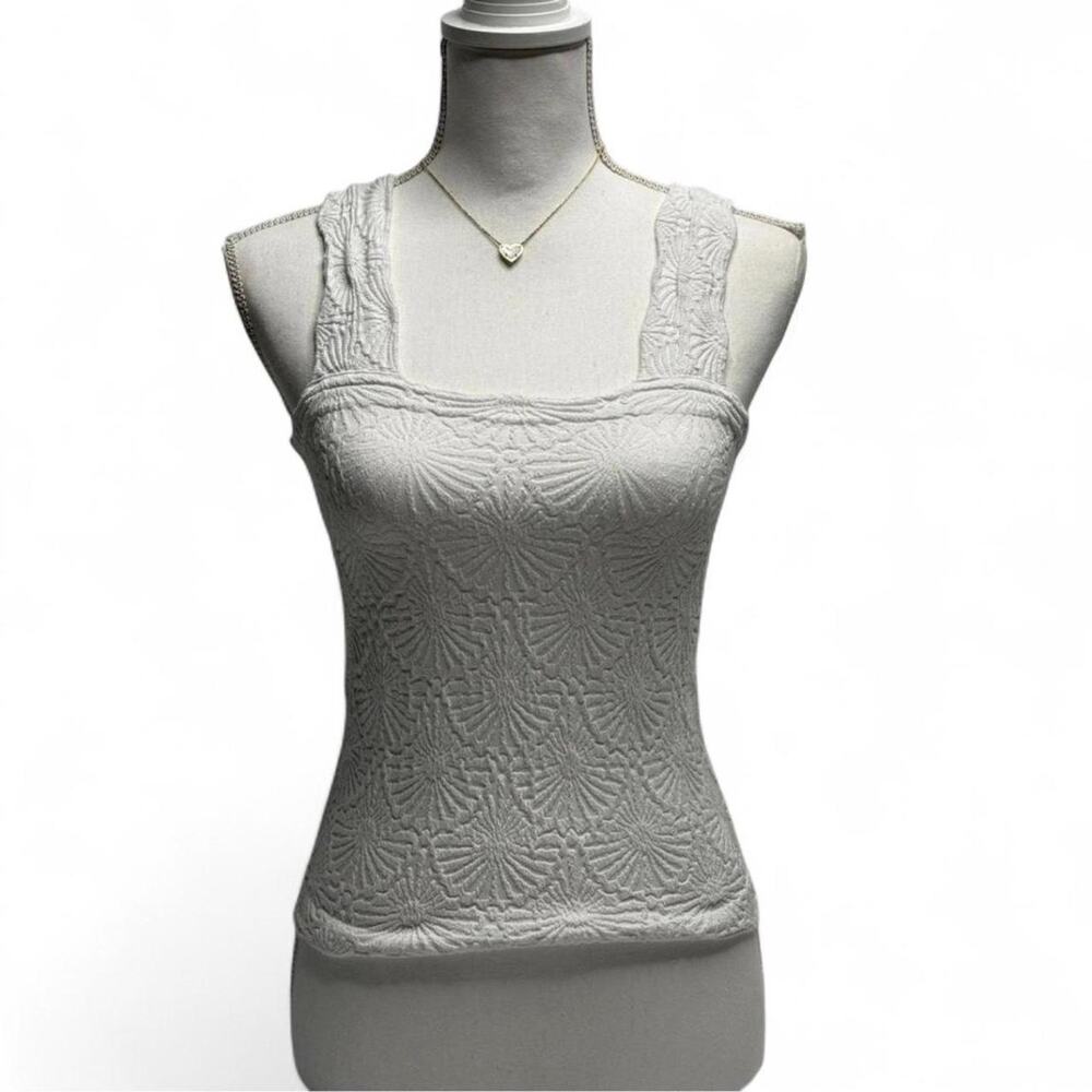 White floral embroidered tank top with square neckline and ruffled straps small